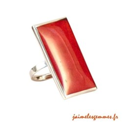 Bague rectangulaire en gorgone corail