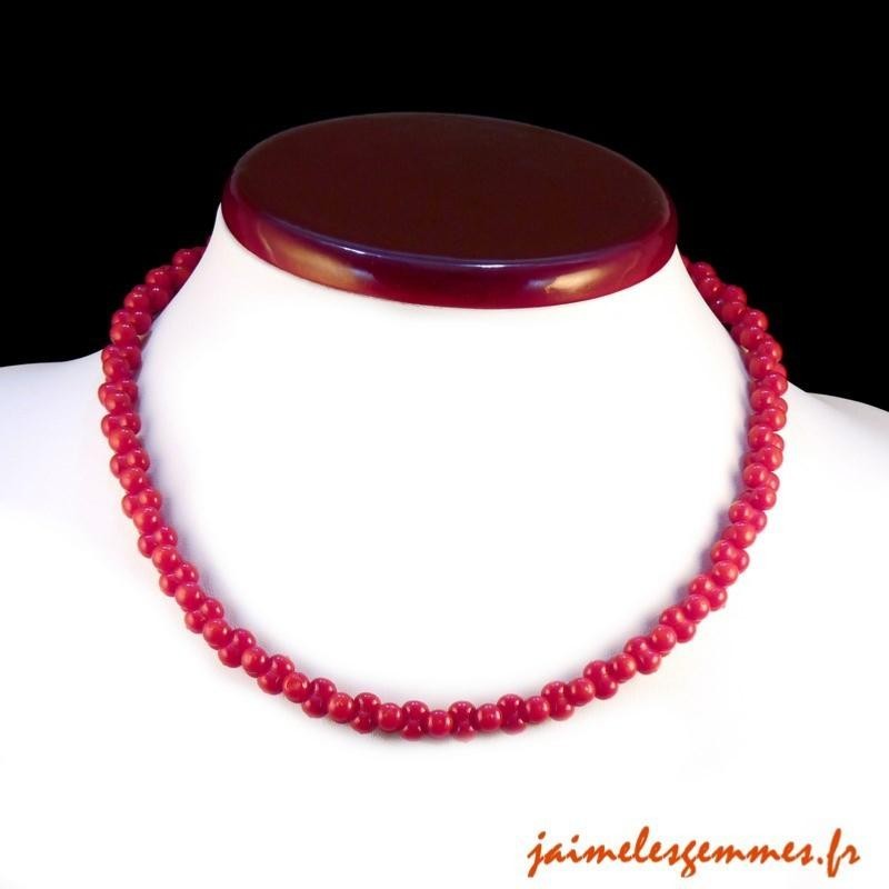 Collier corail fin