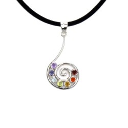 Pendentif spirale 7 chakras