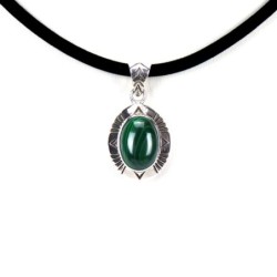 Petit pendentif ovale en malachite