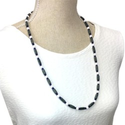 Collier en bois et Jade blanc